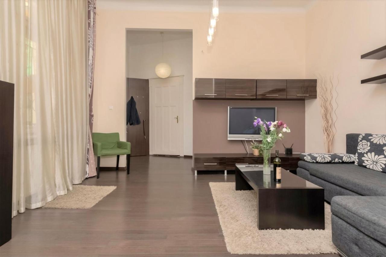 Corvina Apartment Budapest With Free Private Parking المظهر الخارجي الصورة