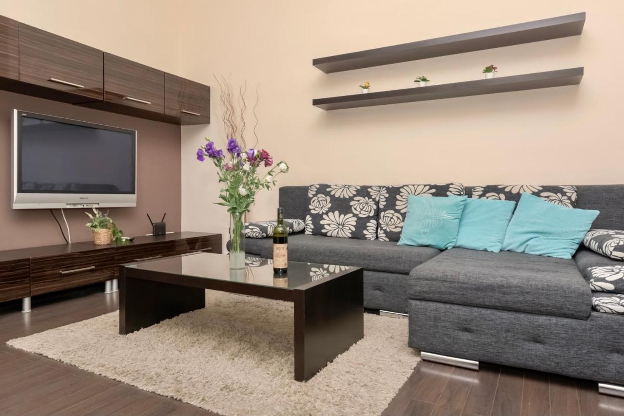 Corvina Apartment Budapest With Free Private Parking المظهر الخارجي الصورة